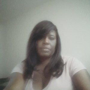 Meet your Posher, Elise